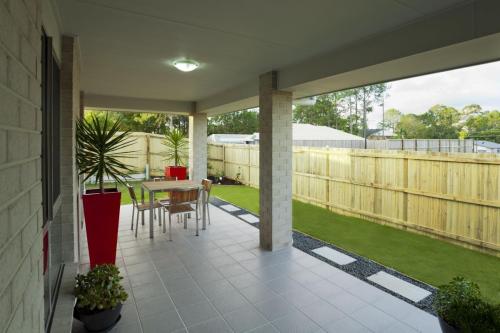 Mitcham St, Eltham